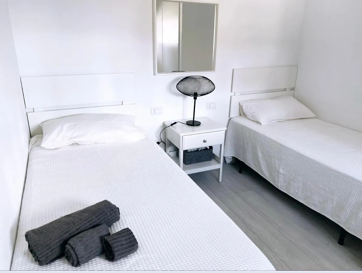 The White Heart House - Attic Sea View Apartment Los Cristianos   Los Cristianos (Tenerife)