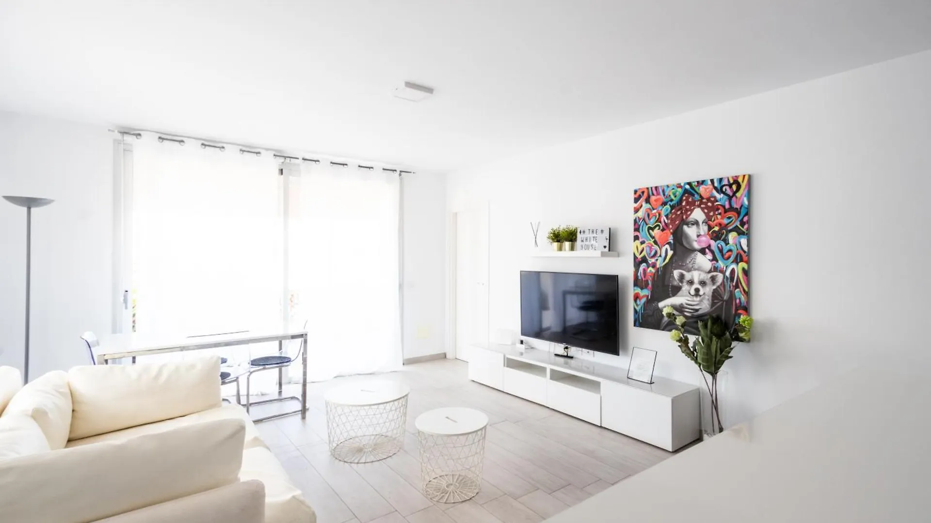 The White Heart House - Attic Sea View Apartment Los Cristianos