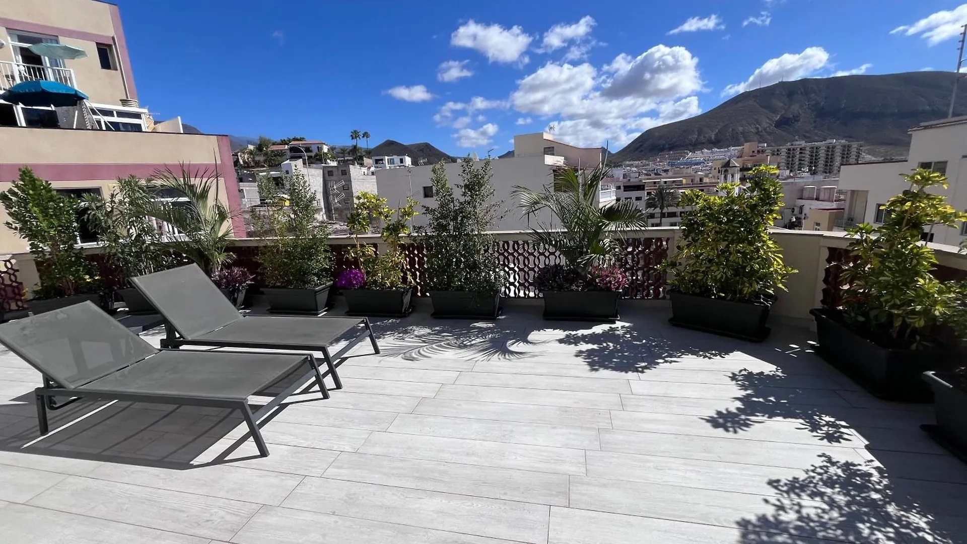 The White Heart House - Attic Sea View Apartment Los Cristianos   Los Cristianos (Tenerife)