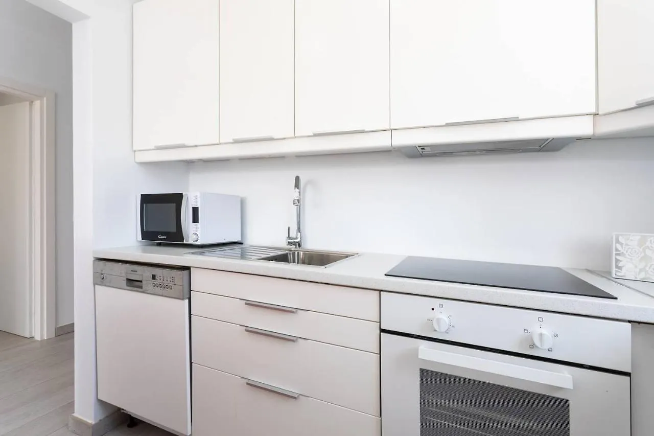The White Heart House - Attic Sea View Apartment Los Cristianos   Los Cristianos (Tenerife)